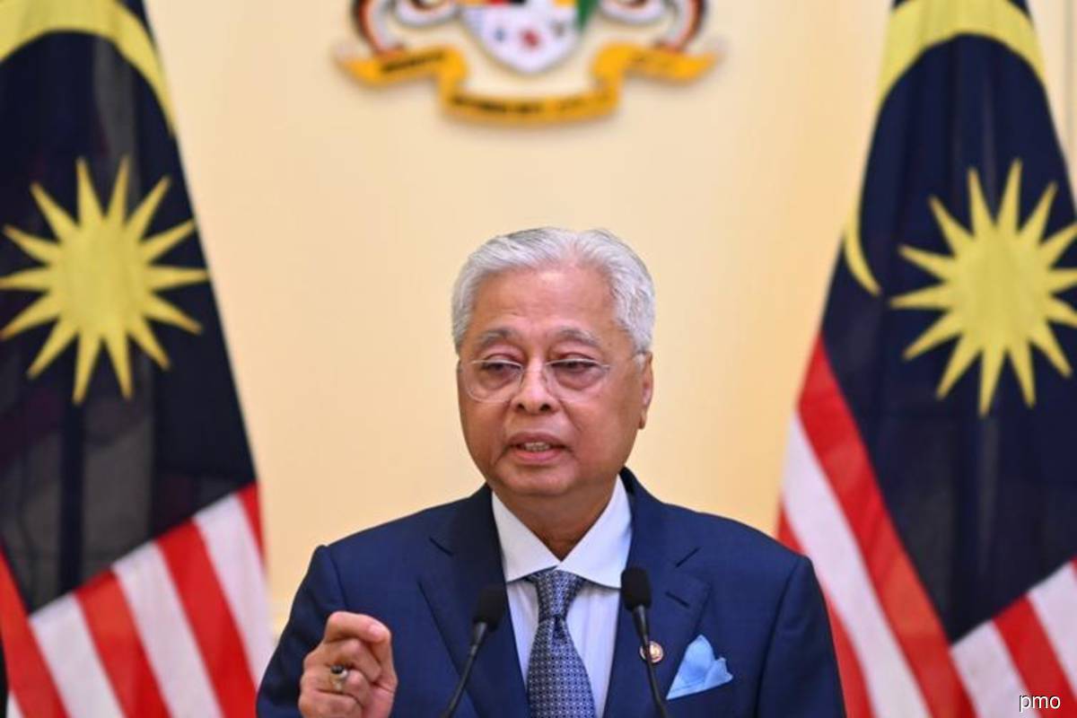PM: Additional cash assistance of RM100 for B40 families; RM50 for single B40 persons